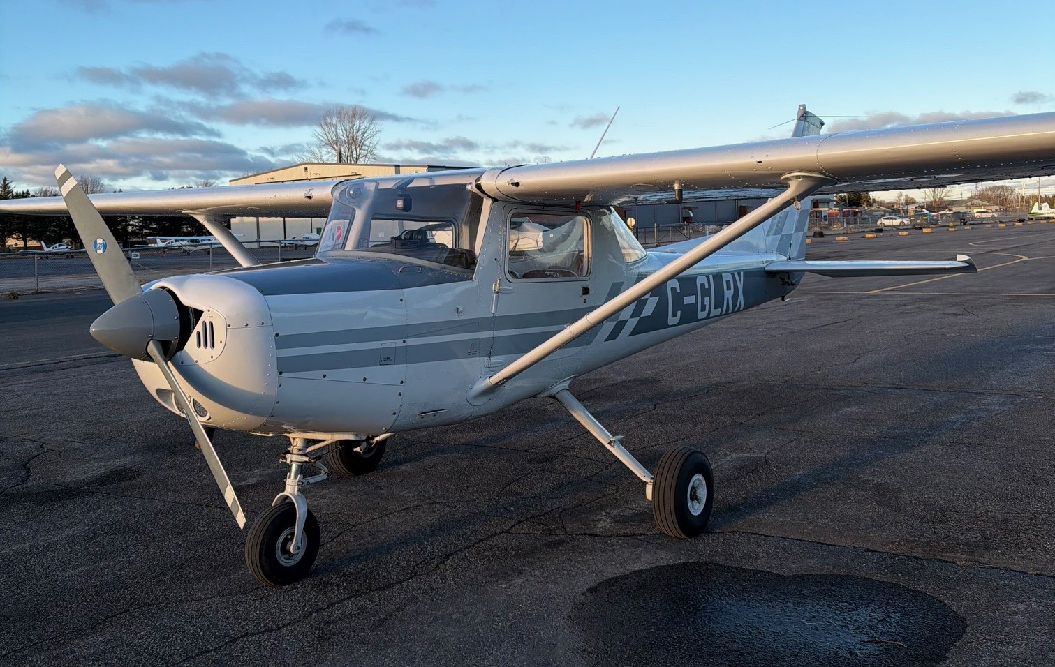 C-GLRX — Cessna 152 Aerobat